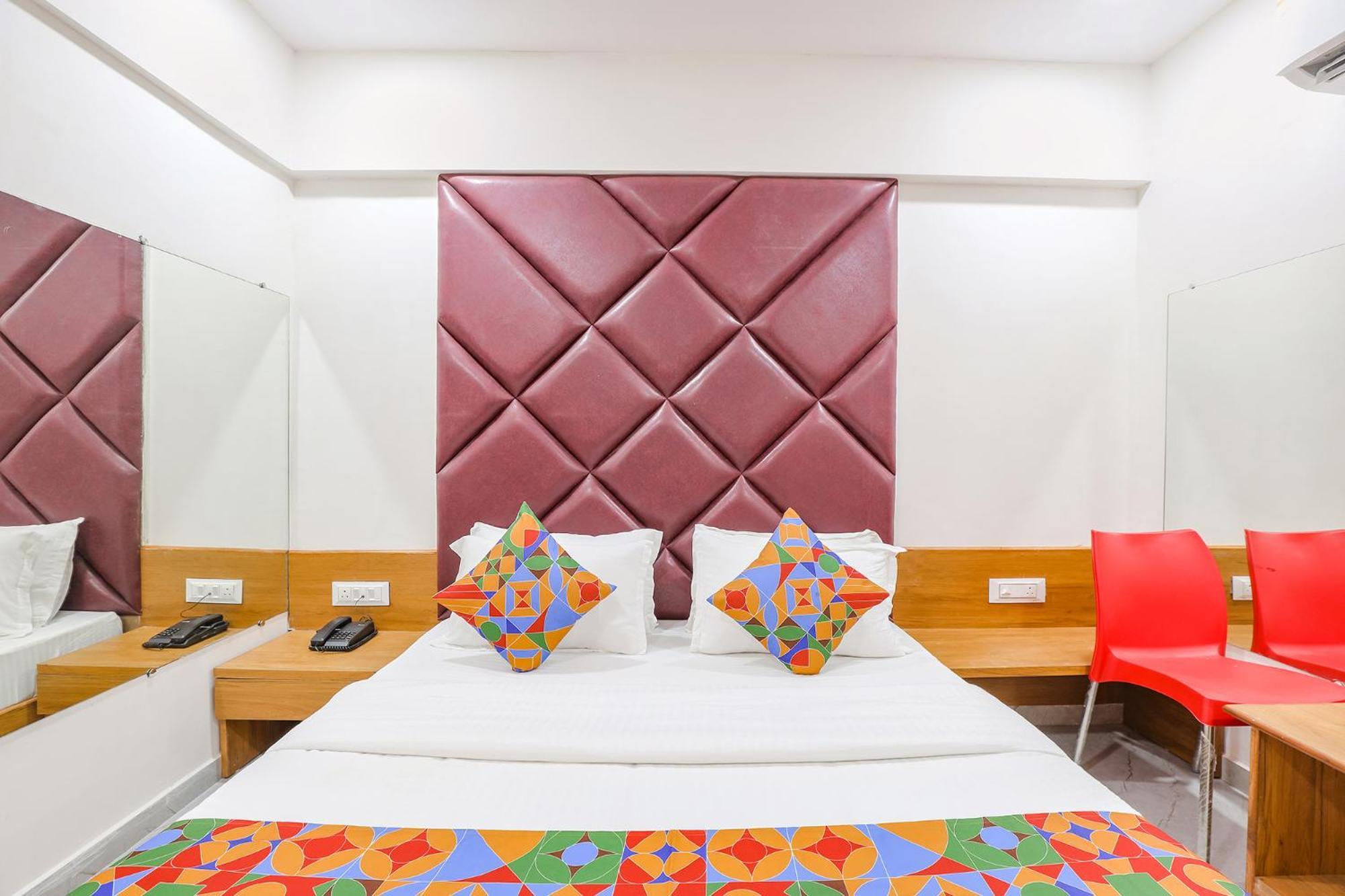Fabhotel Crystal I - Gandhinagar Exterior foto