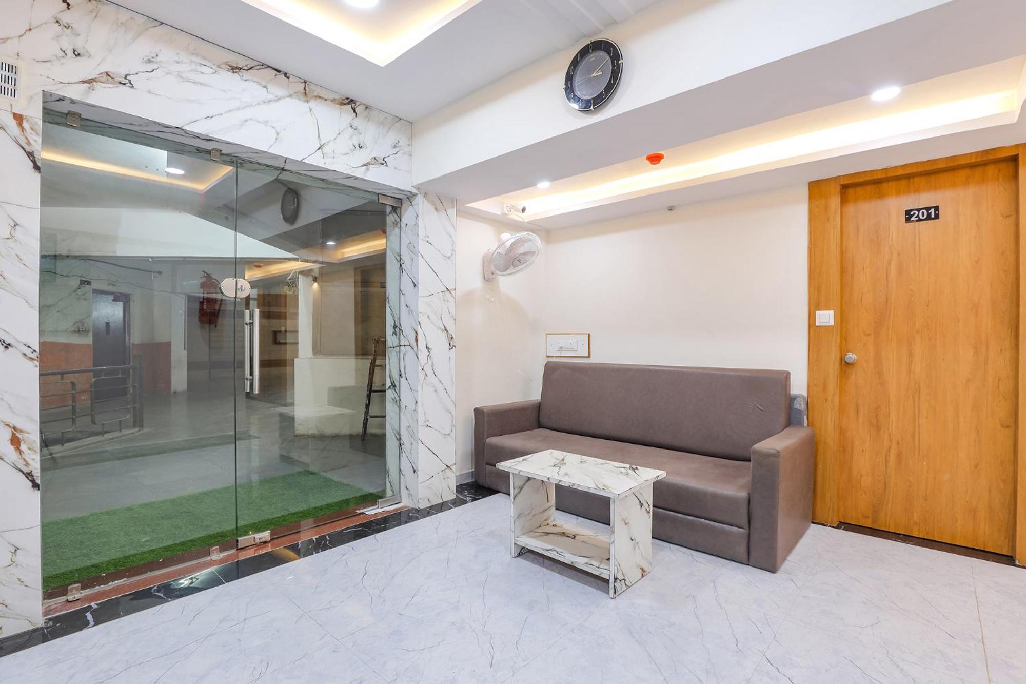 Fabhotel Crystal I - Gandhinagar Exterior foto